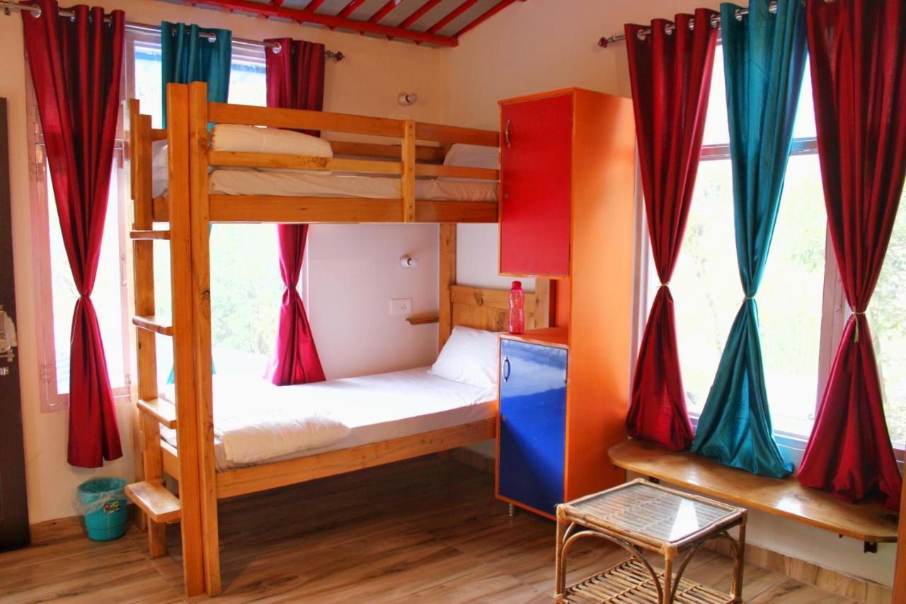 The Stream Side Hostel Mussoorie Exteriör bild